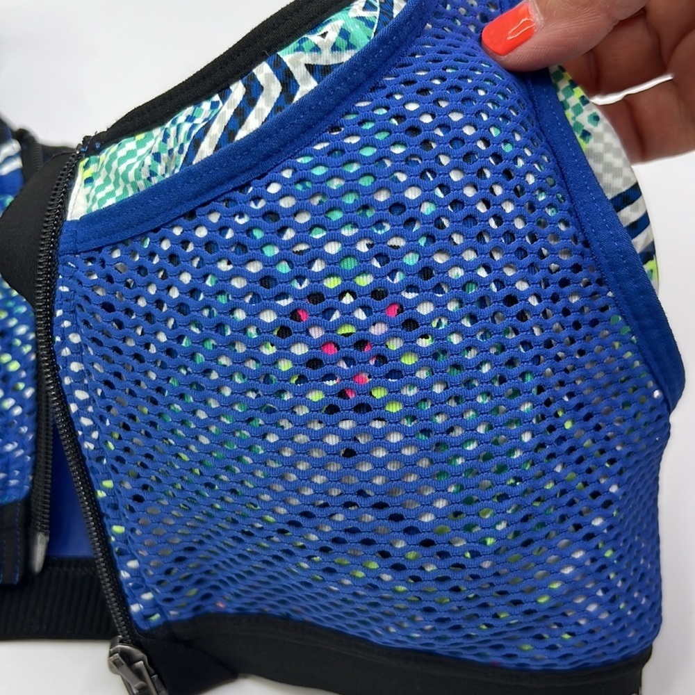 VICTORIA’S SECRET VSX SPORTS BRA BLUE MESH GEOMETRIC PRINT SZ 36C - Picture 6 of 9